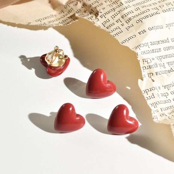 Love Actually Heart Shaped Acrylic Earrings - Picture 3 of 4